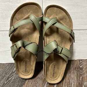 Maurice’s Ashley strap Sandals